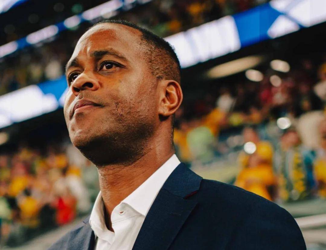 德天空：巴萨有意德甲新神锋！挖掘机！拜仁盯上多特后卫！